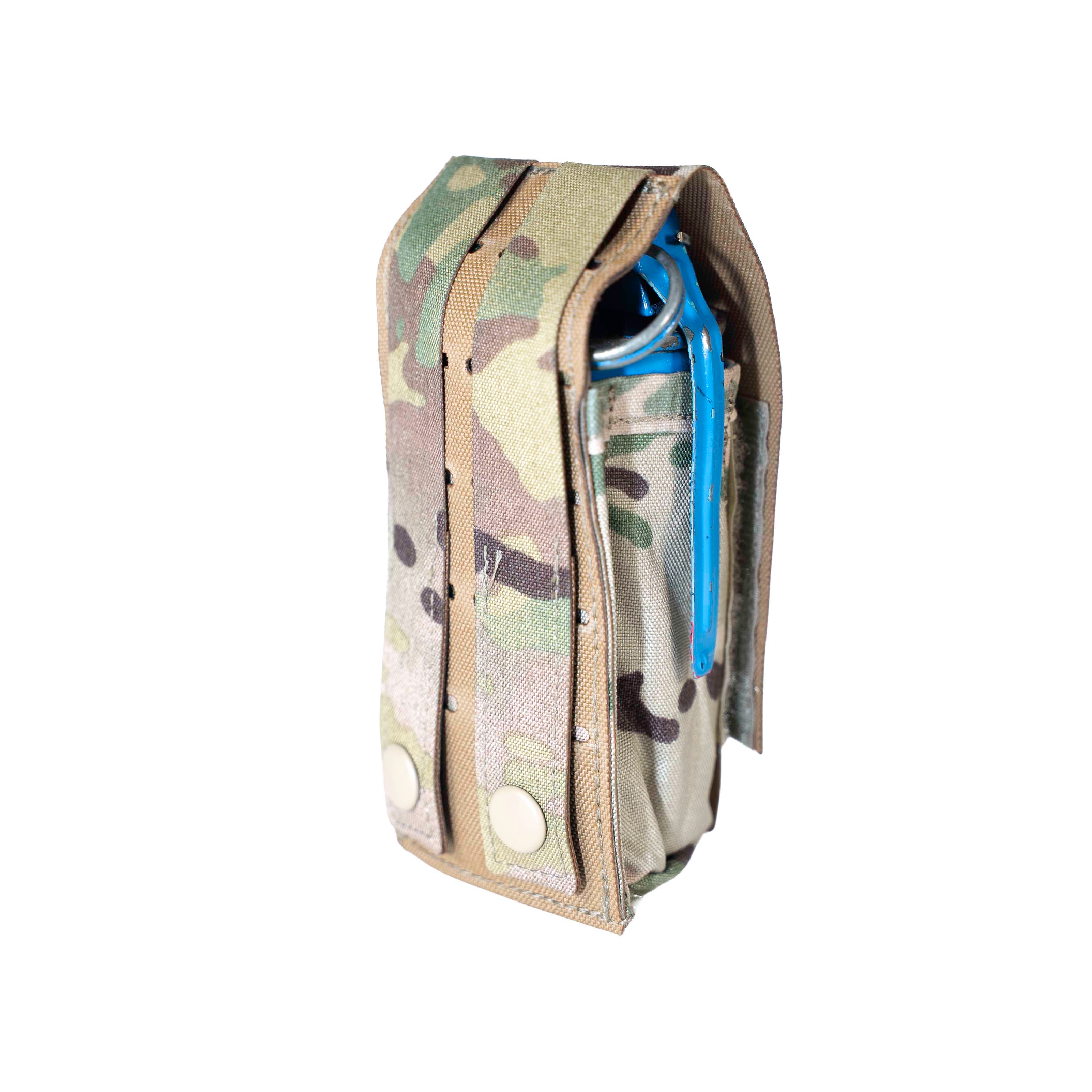 LC Smoke Grenade Pouch