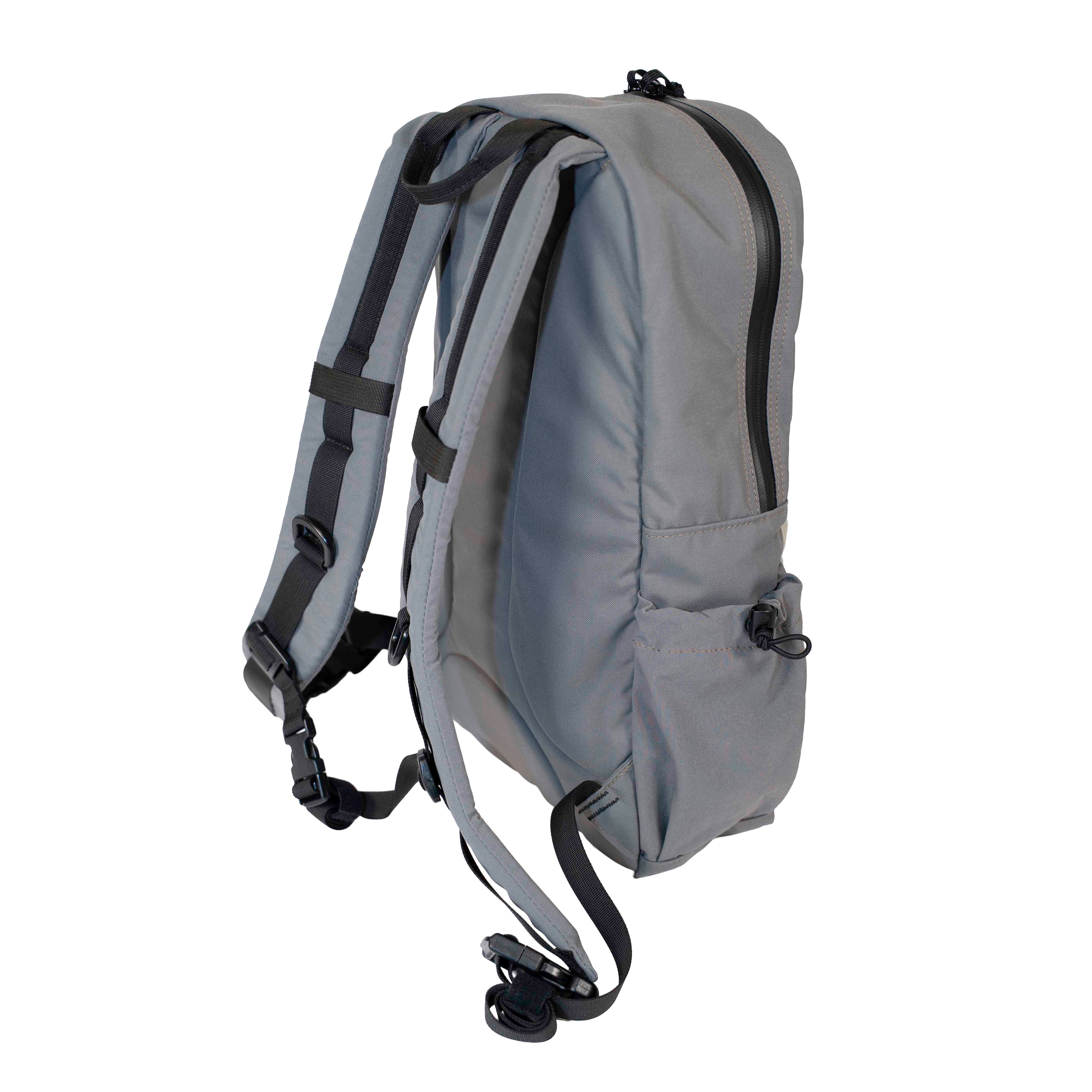 14L 데이 팩, 낮은 가시성