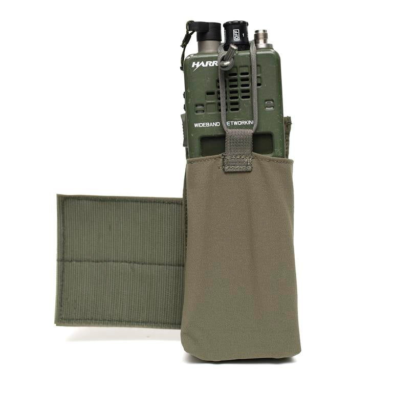 Universal Carrier Radio Pouch – LBT Inc